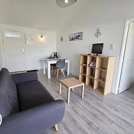 2 Pers. Proche Plages Et Marais Poitevin, Terrasse Couverte, Inclus - Fr-1-426-551