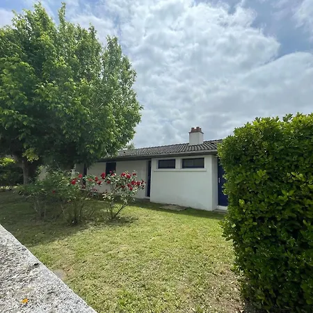 2 Pers. Proche Plages Et Marais Poitevin, Terrasse Couverte, Inclus - Fr-1-426-551 *