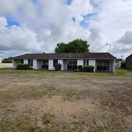 2 Pers. Proche Plages Et Marais Poitevin, Terrasse Couverte, Inclus - Fr-1-426-551 Prázdninový dům *