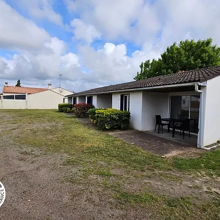 2 Pers. Proche Plages Et Marais Poitevin, Terrasse Couverte, Inclus - Fr-1-426-551 Prázdninový dům